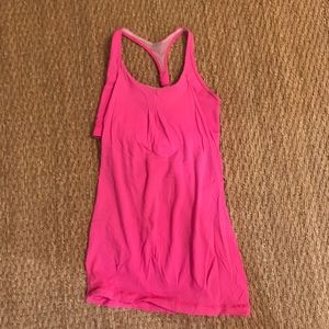 Lululemon tank